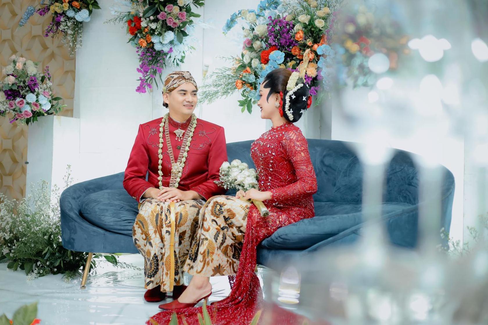 Grand Edge Hotel Semarang Exterior photo